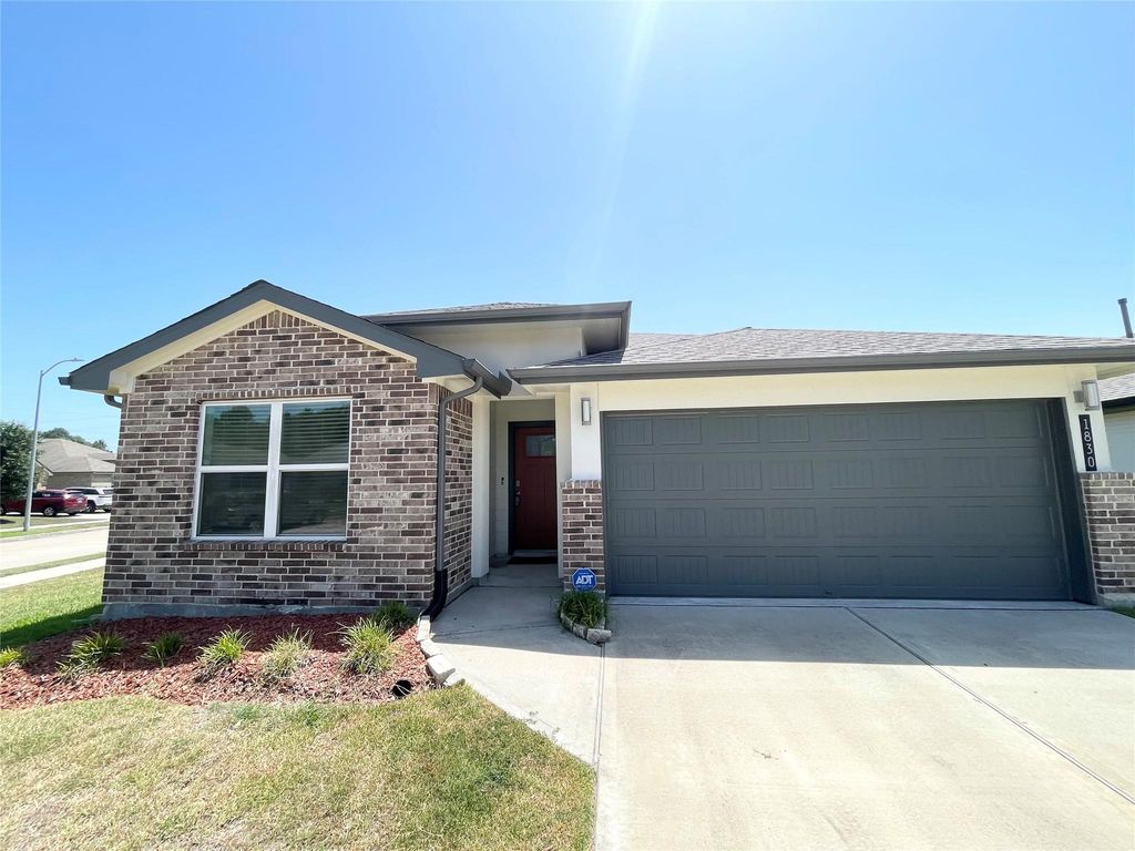 1830 Plantation Place, Baytown, TX 77523