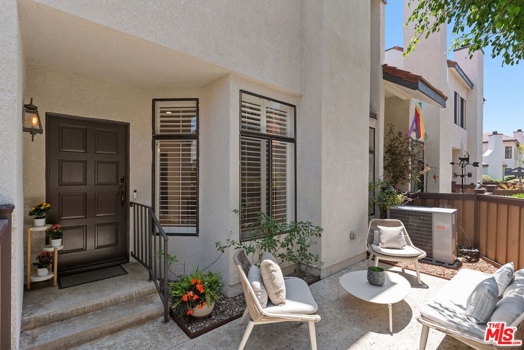 Image 2 of property listing at 4412 Emerald Street 47, Torrance, CA 90503