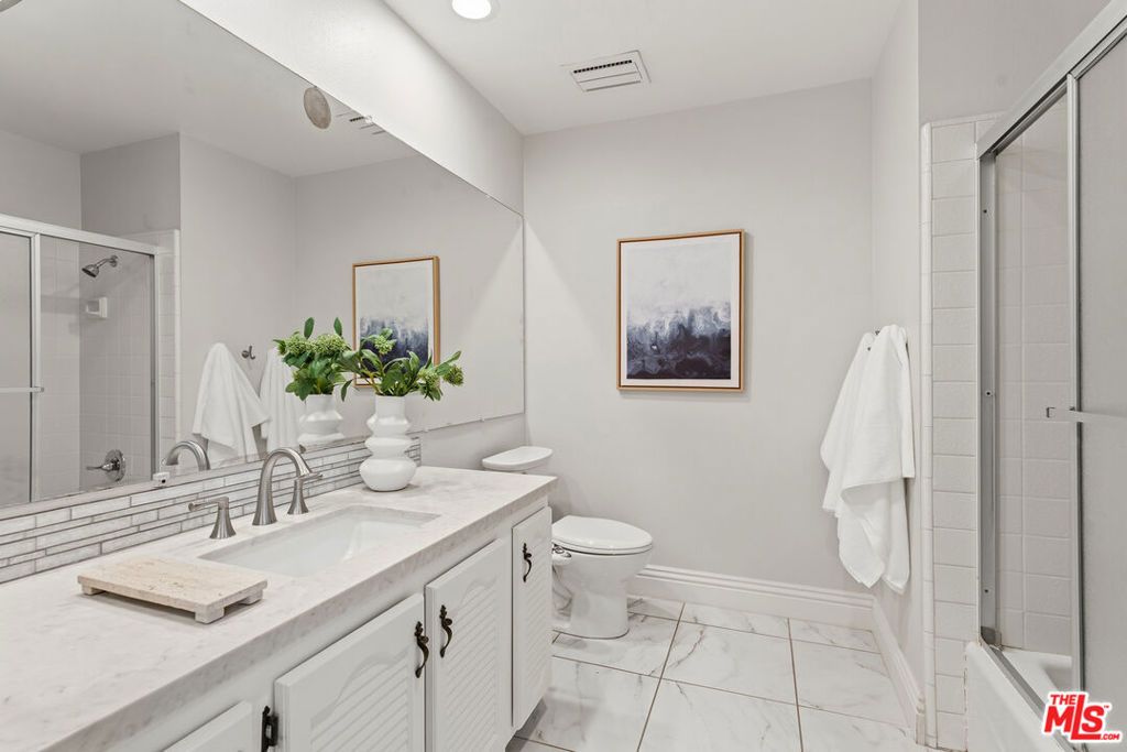 Image 20 of property listing at 4412 Emerald Street 47, Torrance, CA 90503
