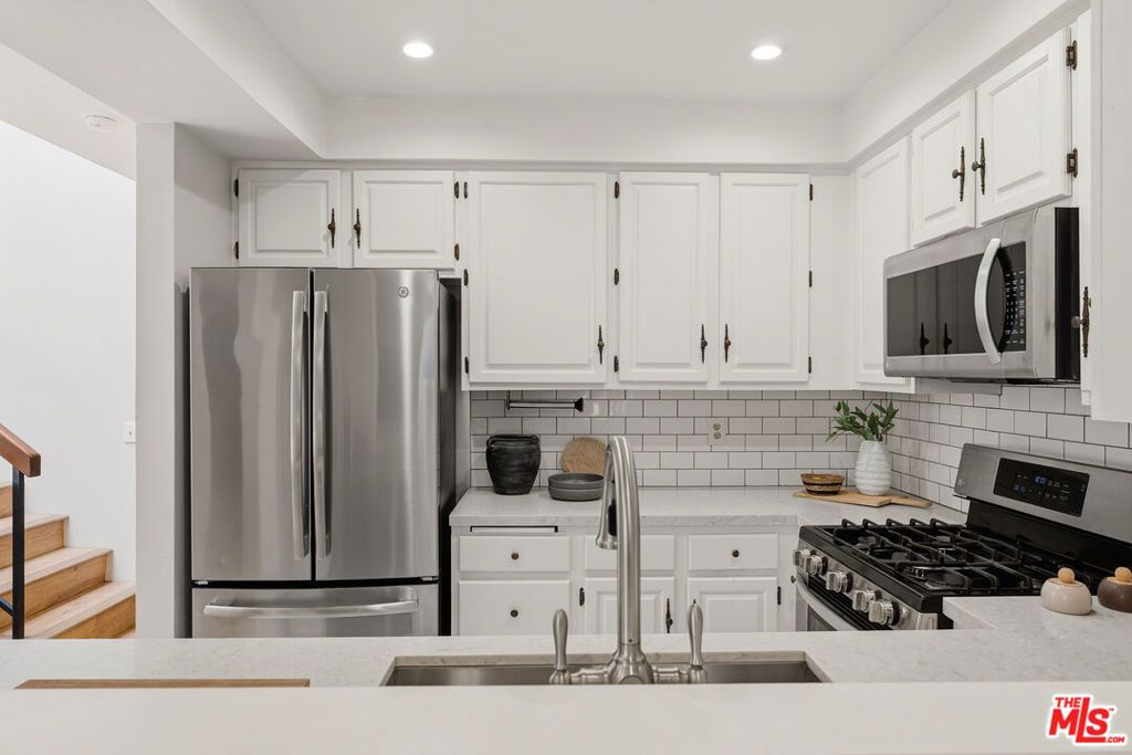 Image 9 of property listing at 4412 Emerald Street 47, Torrance, CA 90503