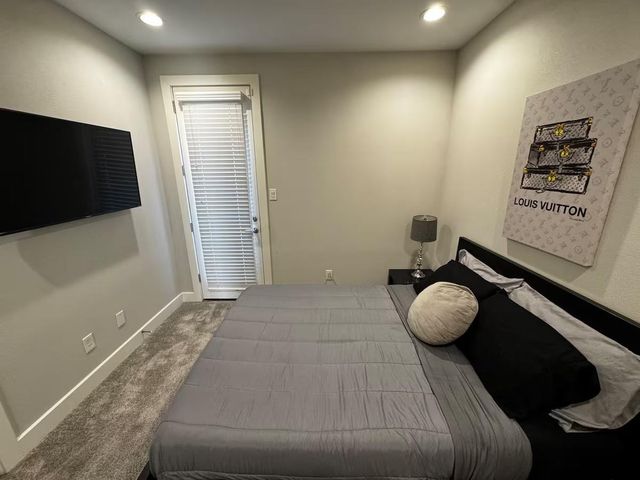 3307 Daphne Street, Houston, TX 77021