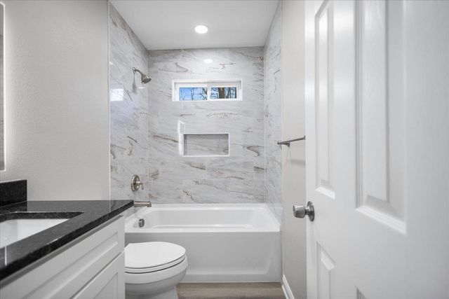 702 S Montgomery, Gilmer, TX 75644