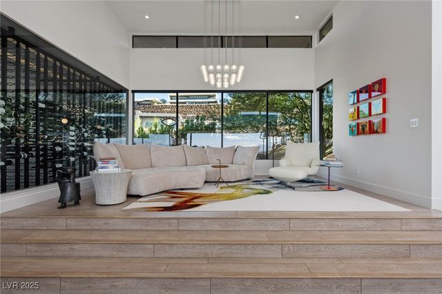 11 Cloud Chaser Boulevard, Henderson, NV 89012