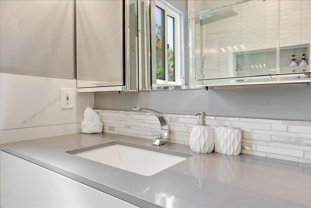 587 Saint Andrews Drive, Aptos, CA 95003