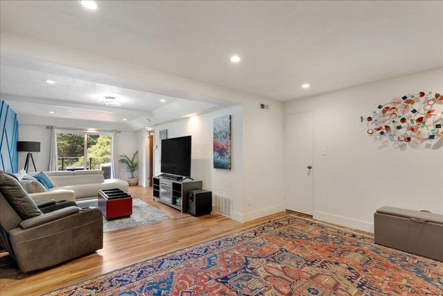 587 Saint Andrews Drive, Aptos, CA 95003