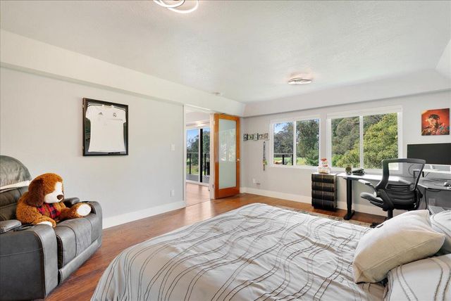 587 Saint Andrews Drive, Aptos, CA 95003
