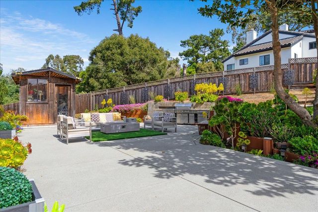 587 Saint Andrews Drive, Aptos, CA 95003