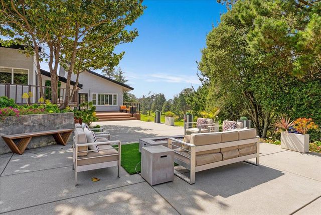 587 Saint Andrews Drive, Aptos, CA 95003