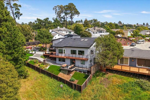 587 Saint Andrews Drive, Aptos, CA 95003