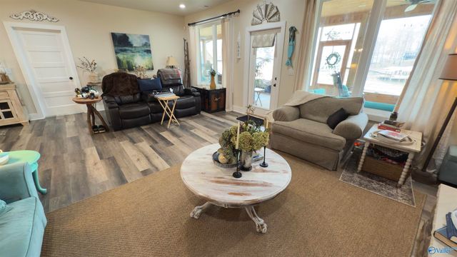 1445 Big Nose Drive, Centre, AL 35960