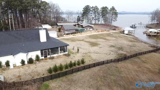 1445 Big Nose Drive, Centre, AL 35960