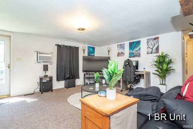 314 W Association Street, Ellettsville, IN 47429