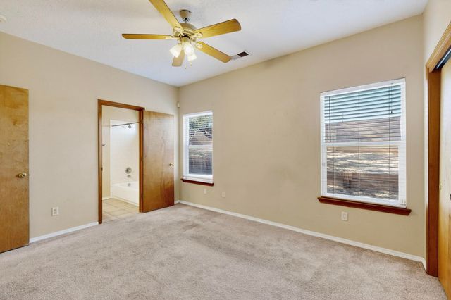 6443 Brenton Drive NW, Albuquerque, NM 87120