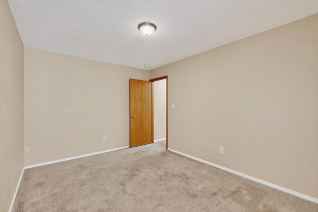 6443 Brenton Drive NW, Albuquerque, NM 87120