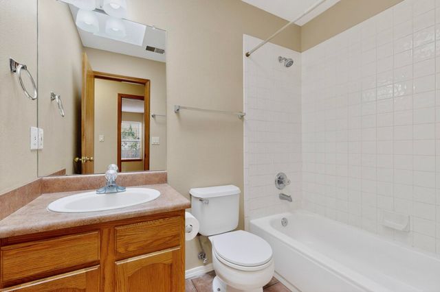 6443 Brenton Drive NW, Albuquerque, NM 87120