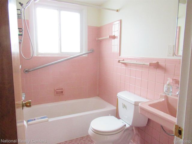 14126 Rockland, Redford Charter Township, MI 48239