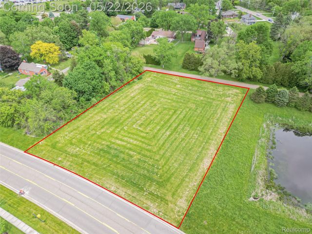 57735 New Hudson Drive, Lyon Charter Township, MI 48165