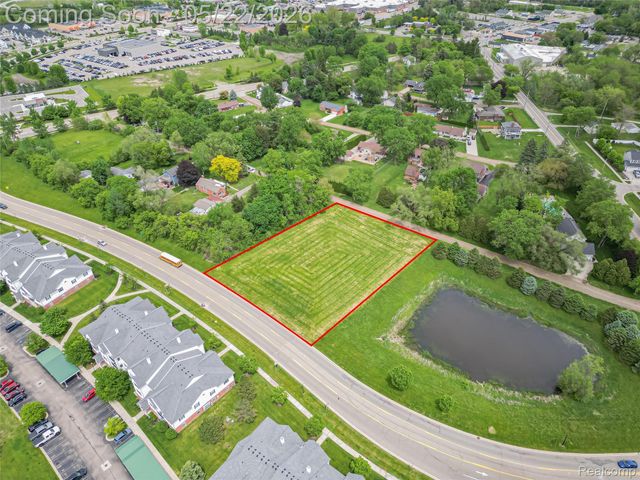 57735 New Hudson Drive, Lyon Charter Township, MI 48165