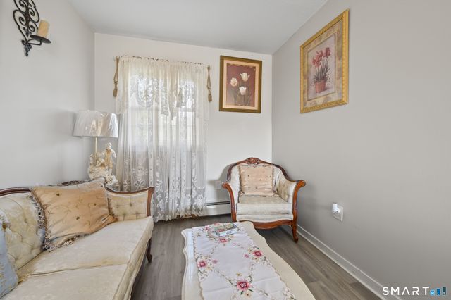 10 Linden Court 10, Bloomfield, CT 06002