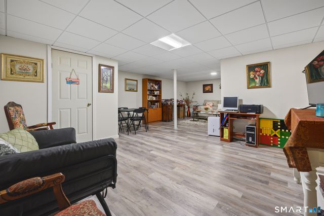 10 Linden Court 10, Bloomfield, CT 06002