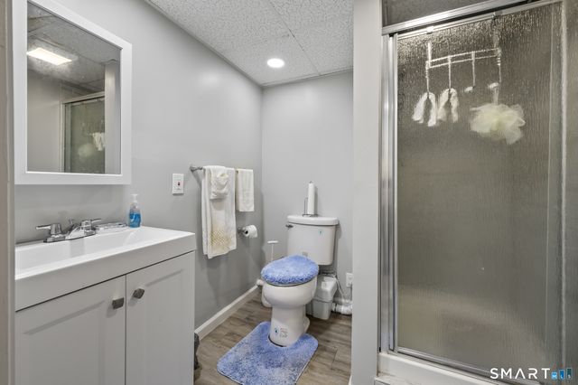 10 Linden Court 10, Bloomfield, CT 06002