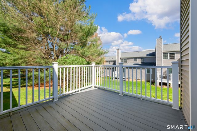 10 Linden Court 10, Bloomfield, CT 06002