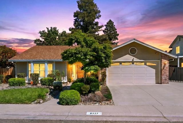 6327 Laguna Villa Way, Elk Grove, CA 95758