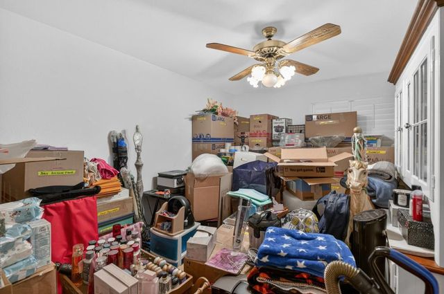 6327 Laguna Villa Way, Elk Grove, CA 95758