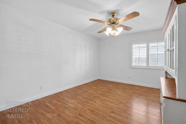 6327 Laguna Villa Way, Elk Grove, CA 95758