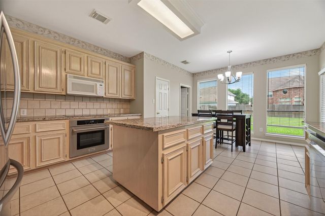 5911 Indian Hills Ln Lane, Sugar Land, TX 77479