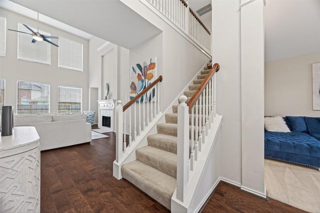 5911 Indian Hills Ln Lane, Sugar Land, TX 77479