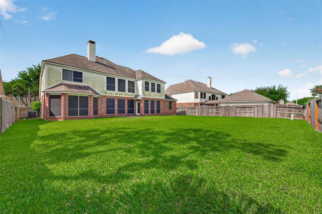 5911 Indian Hills Ln Lane, Sugar Land, TX 77479