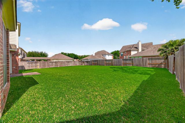 5911 Indian Hills Ln Lane, Sugar Land, TX 77479