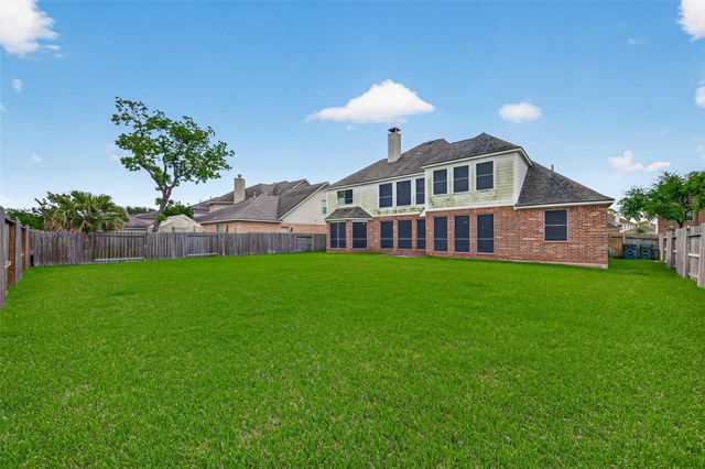 5911 Indian Hills Ln Lane, Sugar Land, TX 77479