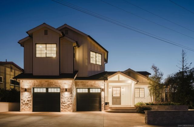 1185 Barcelona Dr, San Diego, CA 92107