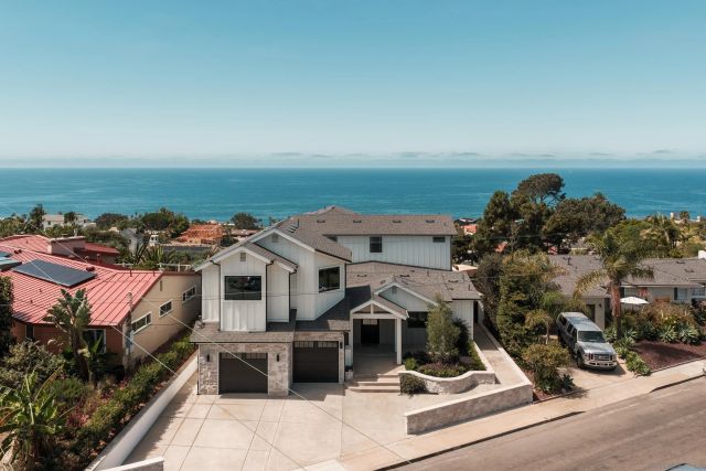 1185 Barcelona Dr, San Diego, CA 92107