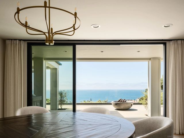 1185 Barcelona Dr, San Diego, CA 92107