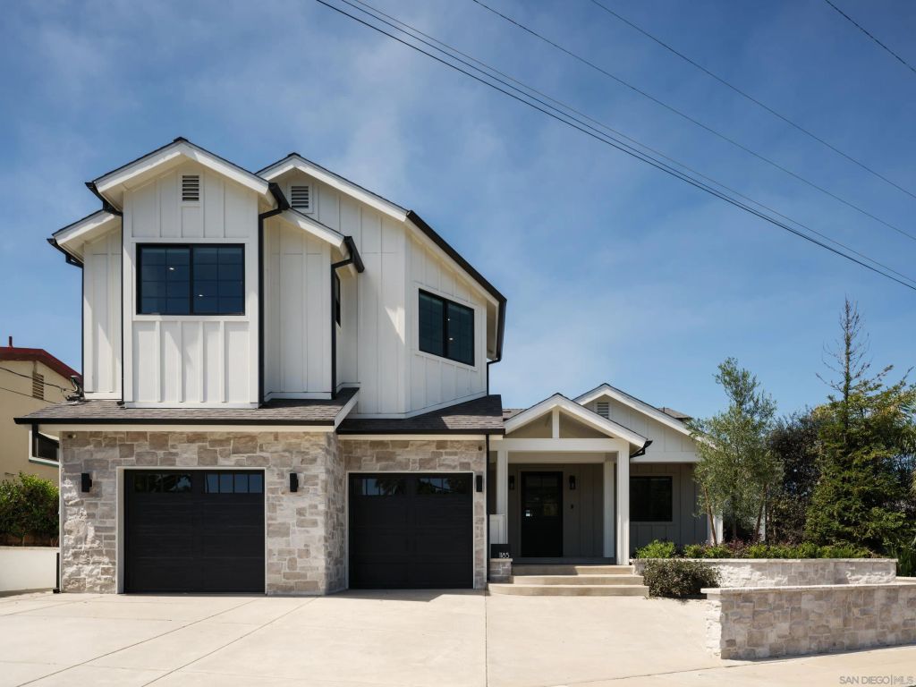 1185 Barcelona Dr, San Diego, CA 92107