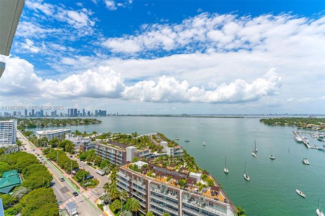 10 Venetian Way 1903, Miami Beach, FL 33139