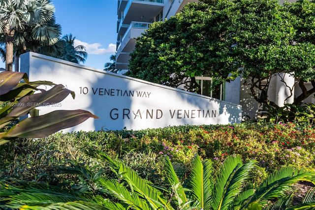 10 Venetian Way 1903, Miami Beach, FL 33139