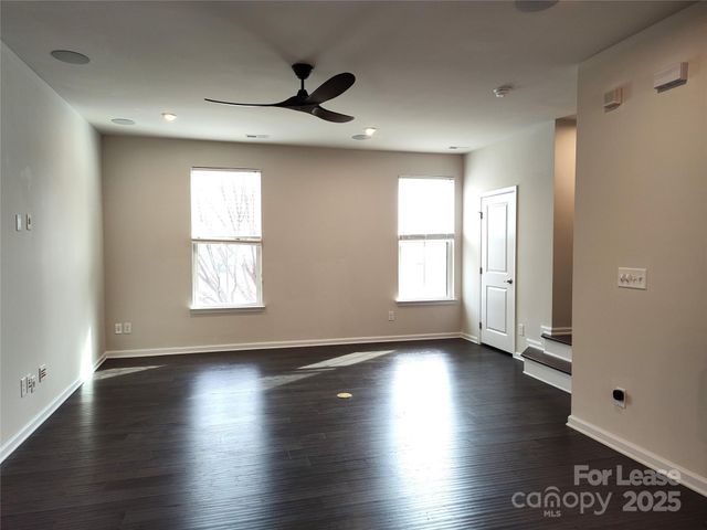 1538 Kee Court, Charlotte, NC 28203