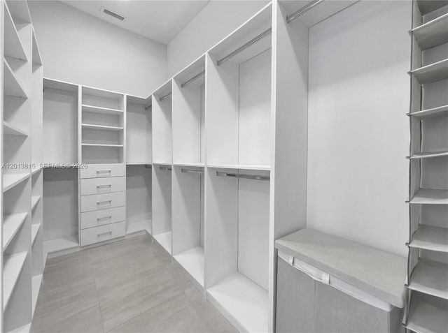 365 SW 31st Rd, Miami, FL 33129