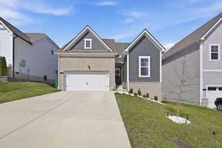 6132 Saxlingham Pl, Smyrna, TN 37167