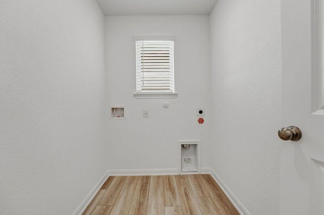 14325 Axel Johanson DR, Del Valle, TX 78617