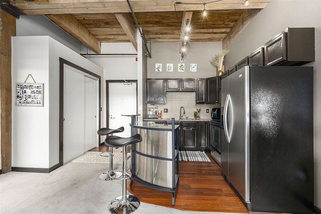 940 Monroe Avenue 416, Grand Rapids, MI 49503