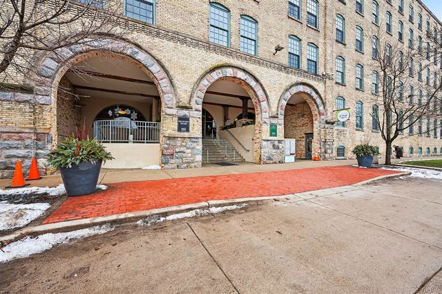 940 Monroe Avenue 416, Grand Rapids, MI 49503