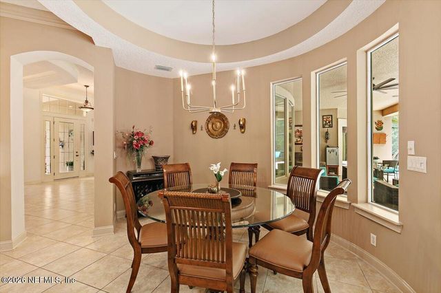 512 HONEY LOCUST Lane, Ponte Vedra Beach, FL 32082