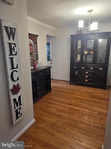 6901 HUNTSMAN BLVD, Springfield, VA 22153