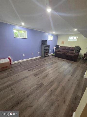 6901 HUNTSMAN BLVD, Springfield, VA 22153