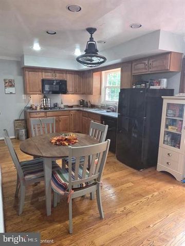 6901 HUNTSMAN BLVD, Springfield, VA 22153